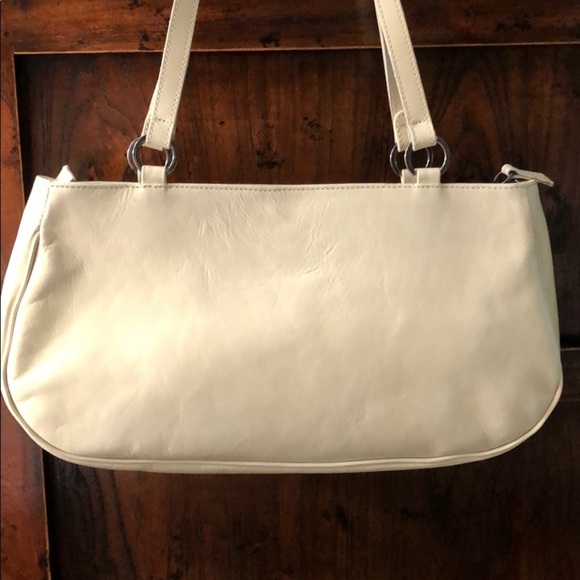 PLY Shoulder Bag in Cream/Ivory Leather NWOT - Picture 4 of 8